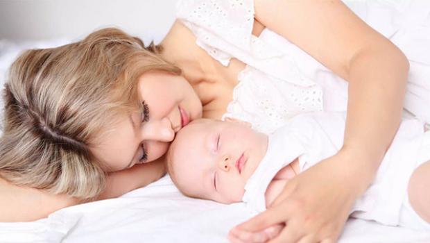 Как уложить младенца спать без капризов?