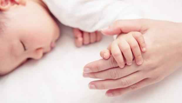 Молитвы и защитные обряды для новорожденных от сглаза и порчи